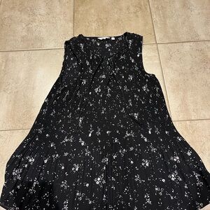 Black Sleeveless Floral top